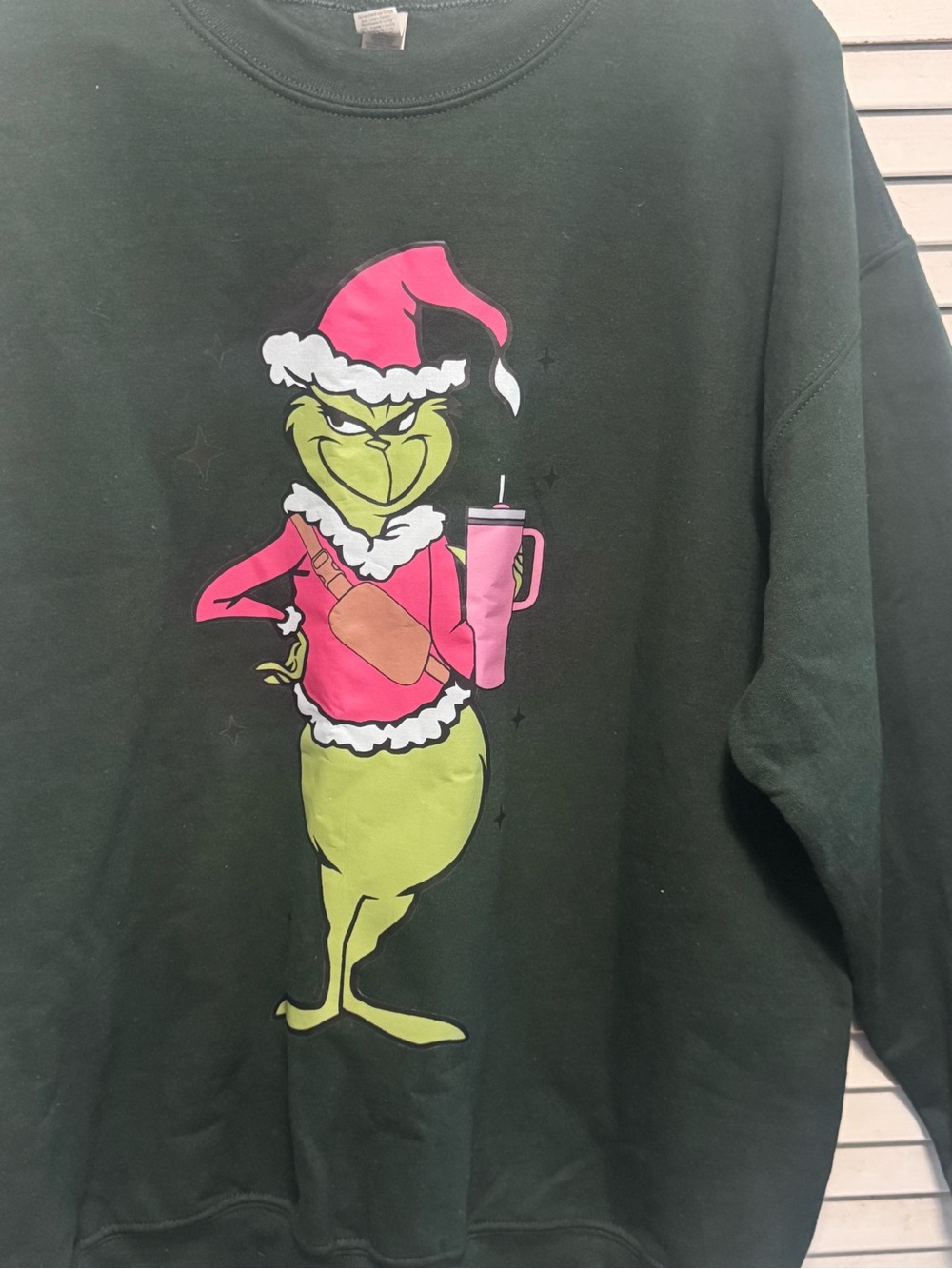 Gildan Grinch Christmas Graphic Sweatshirt Green Size Large